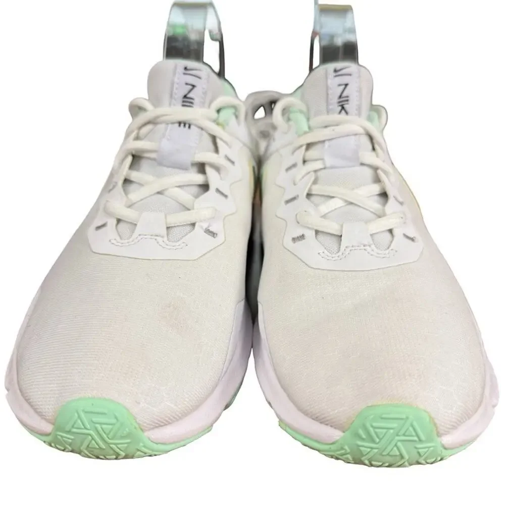 Nike Legend Essential 2 Mint Foam White Sneakers Athletic Shoes Gym Running sz 8